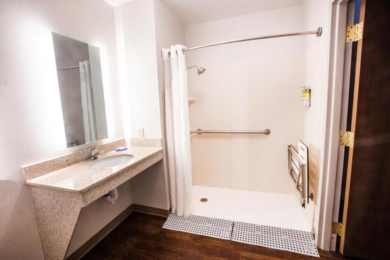 Holiday Inn Express Hotel & Suites Bethlehem Airport/Allentown Area By Ihg Εξωτερικό φωτογραφία