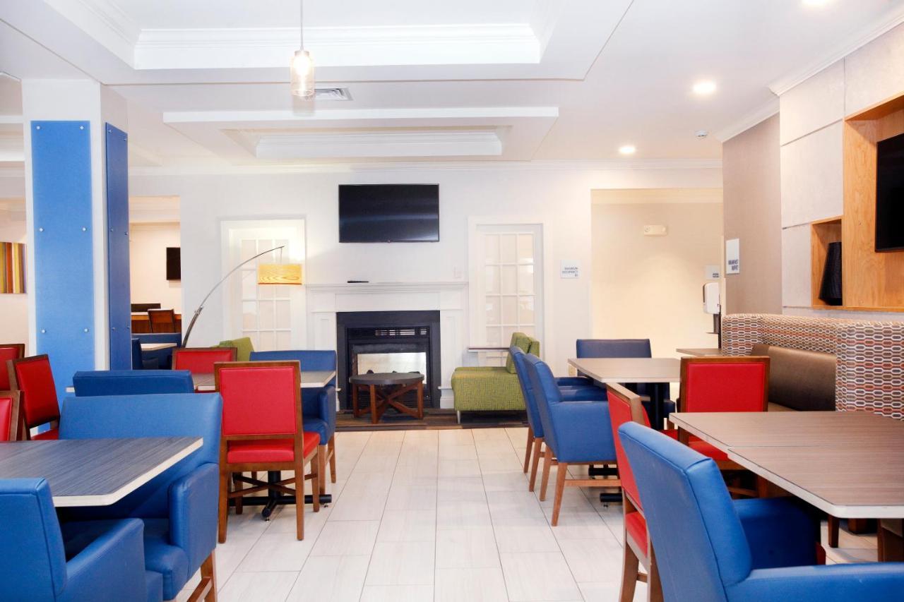 Holiday Inn Express Hotel & Suites Bethlehem Airport/Allentown Area By Ihg Εξωτερικό φωτογραφία